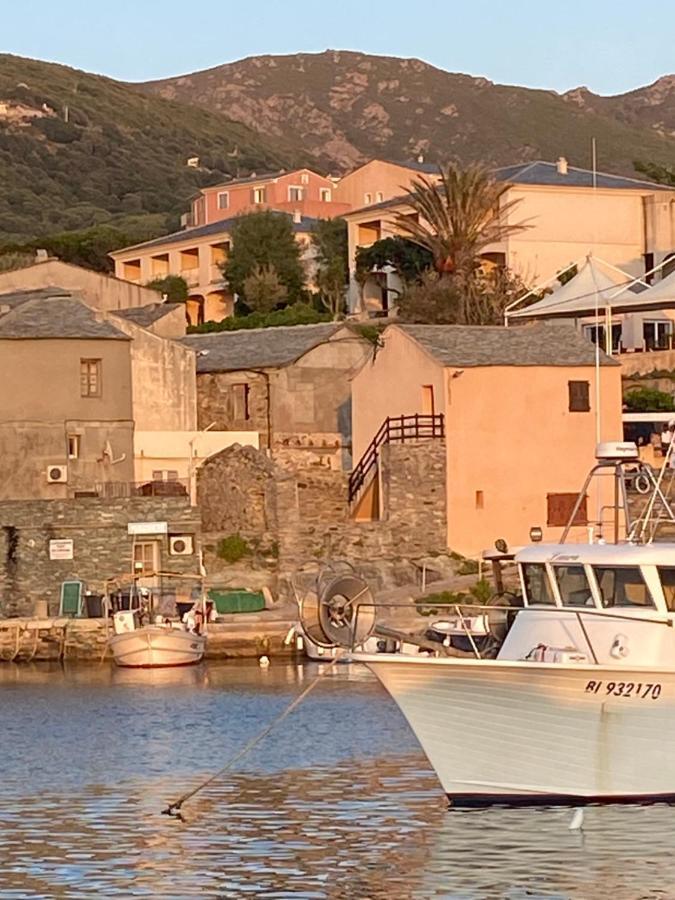 Вилла La Giraglia Чентури Экстерьер фото