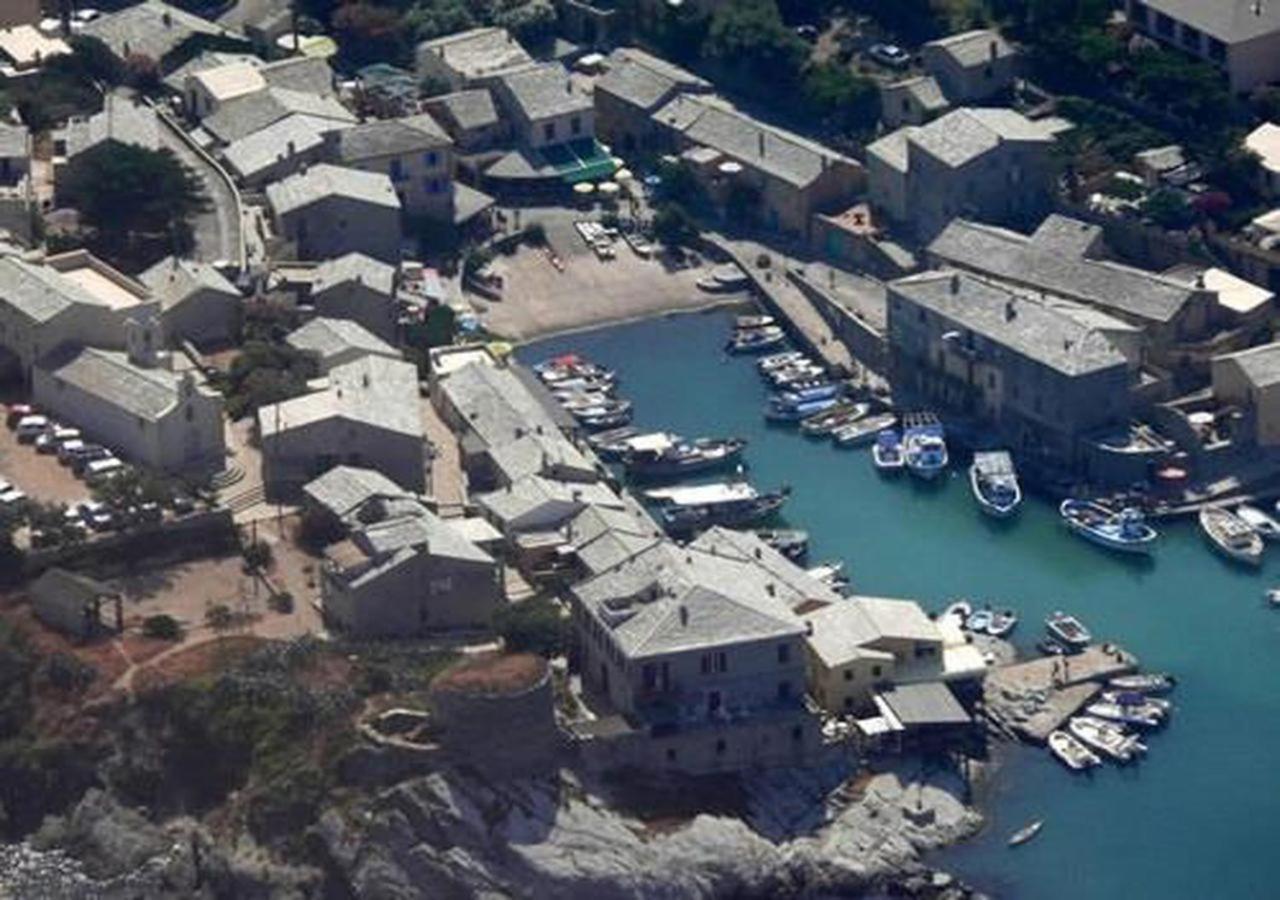 Вилла La Giraglia Чентури Экстерьер фото